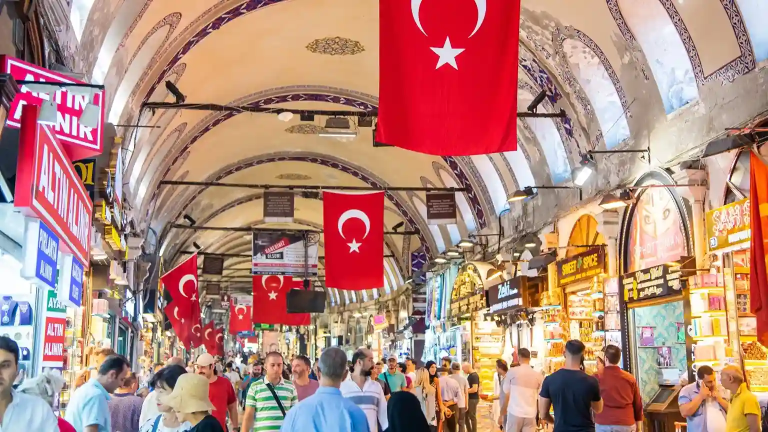 turkish flags in grand bazaar